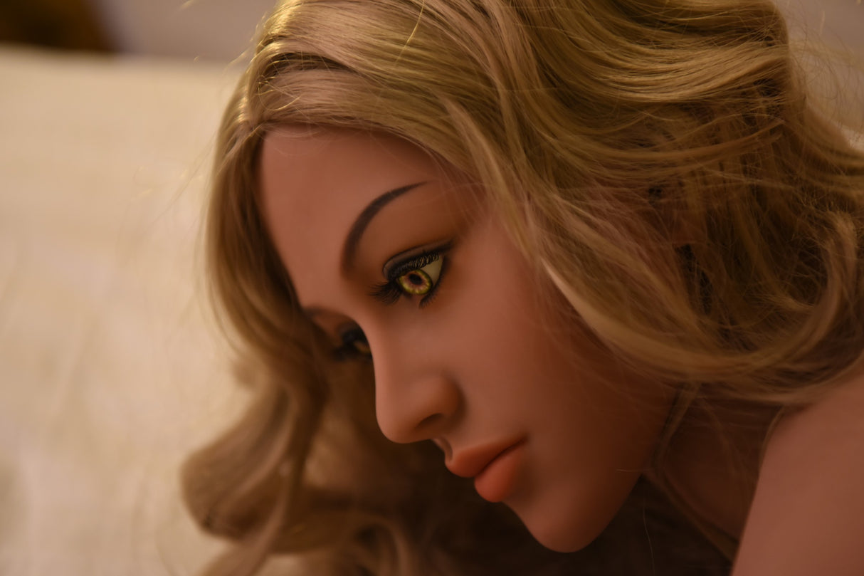 168cm/5ft6 H-cup S-TPE Sex Doll – Zafira