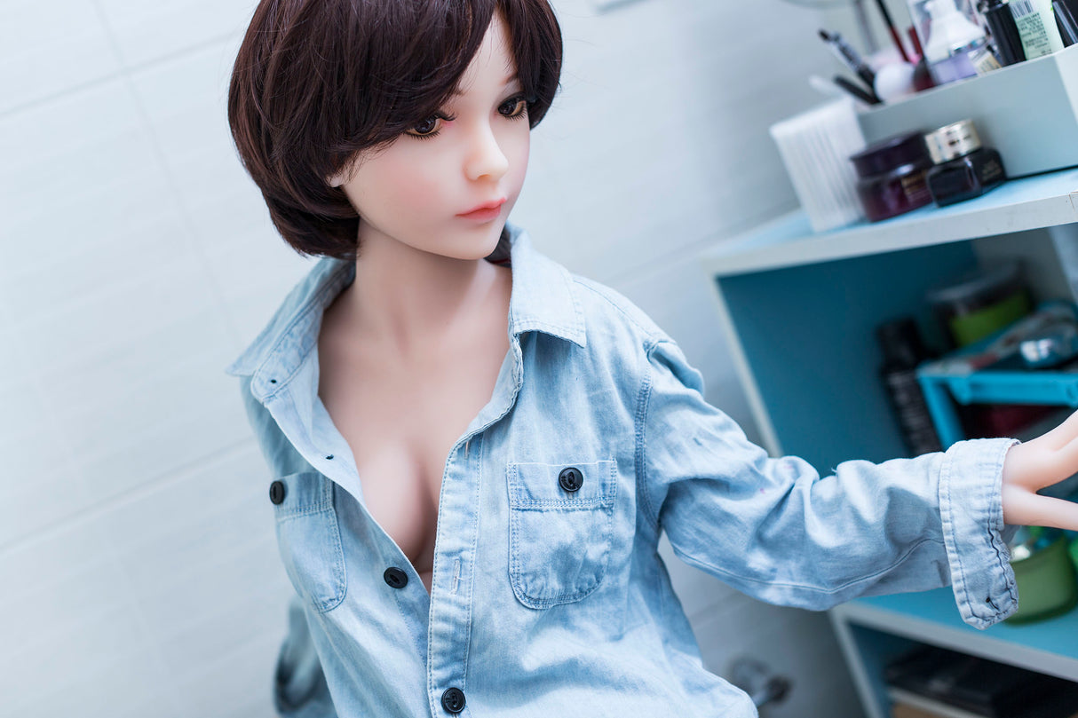 108cm/3ft7 C-cup S-TPE Sex Doll – Lexi